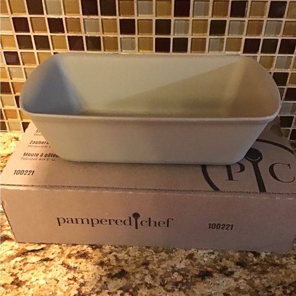 Pampered Chef Kitchen Pampered Chef Stoneware Loaf Pan Nwt Poshmark